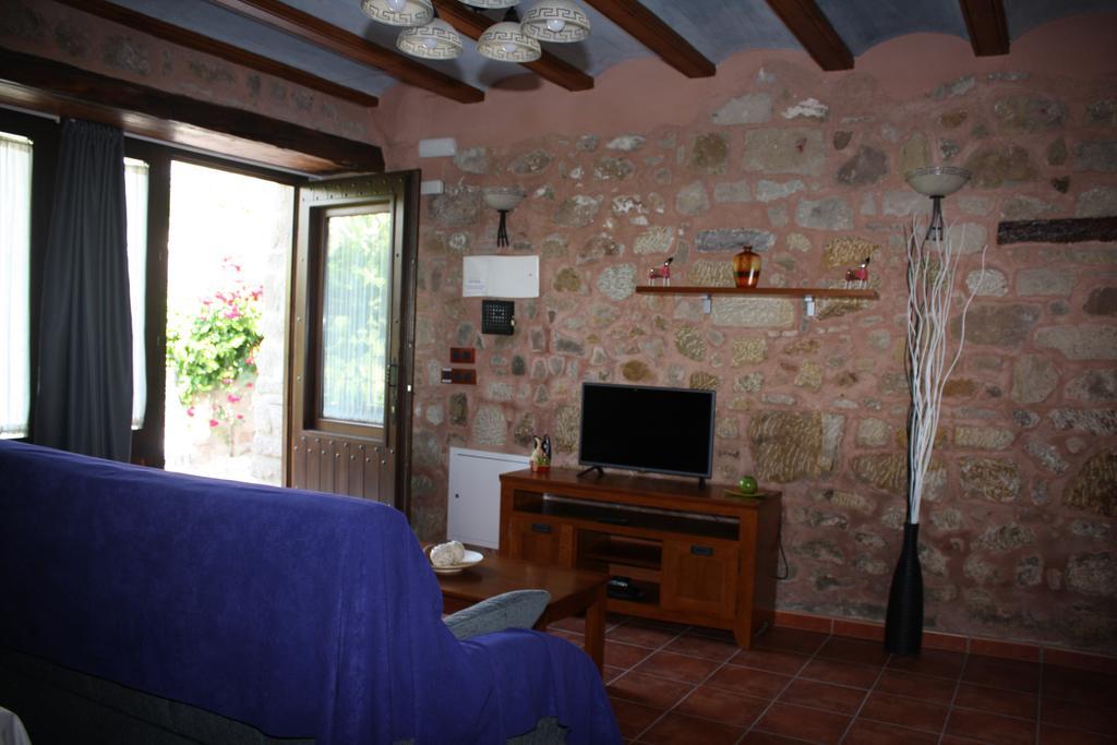 Apartamentos Rio Mora Mora de Rubielos Exterior photo